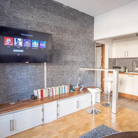 アパート Feelgoodflats Design In Center, Station Close With Netflix Und Workplace ライプツィヒ